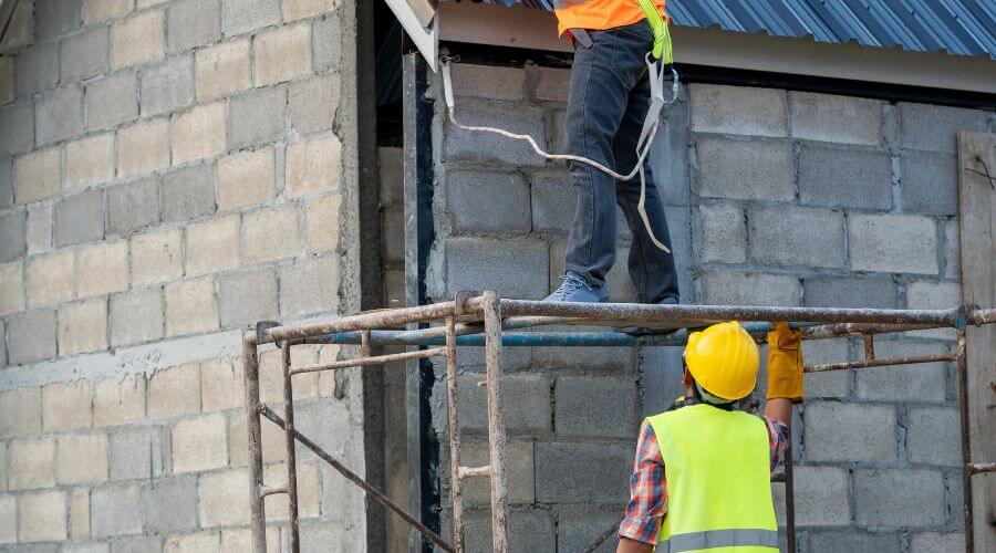 Expert Emergency Roof Repairs services in Redwood, NY